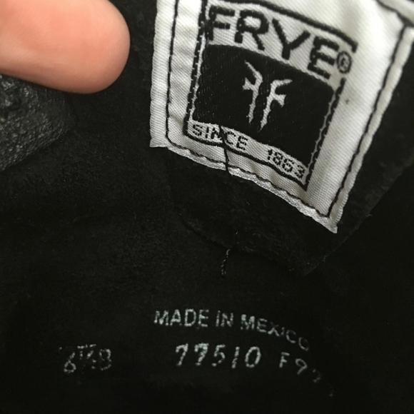Frye Veronica Black Boot size 6 1/2B - Picture 5 of 7